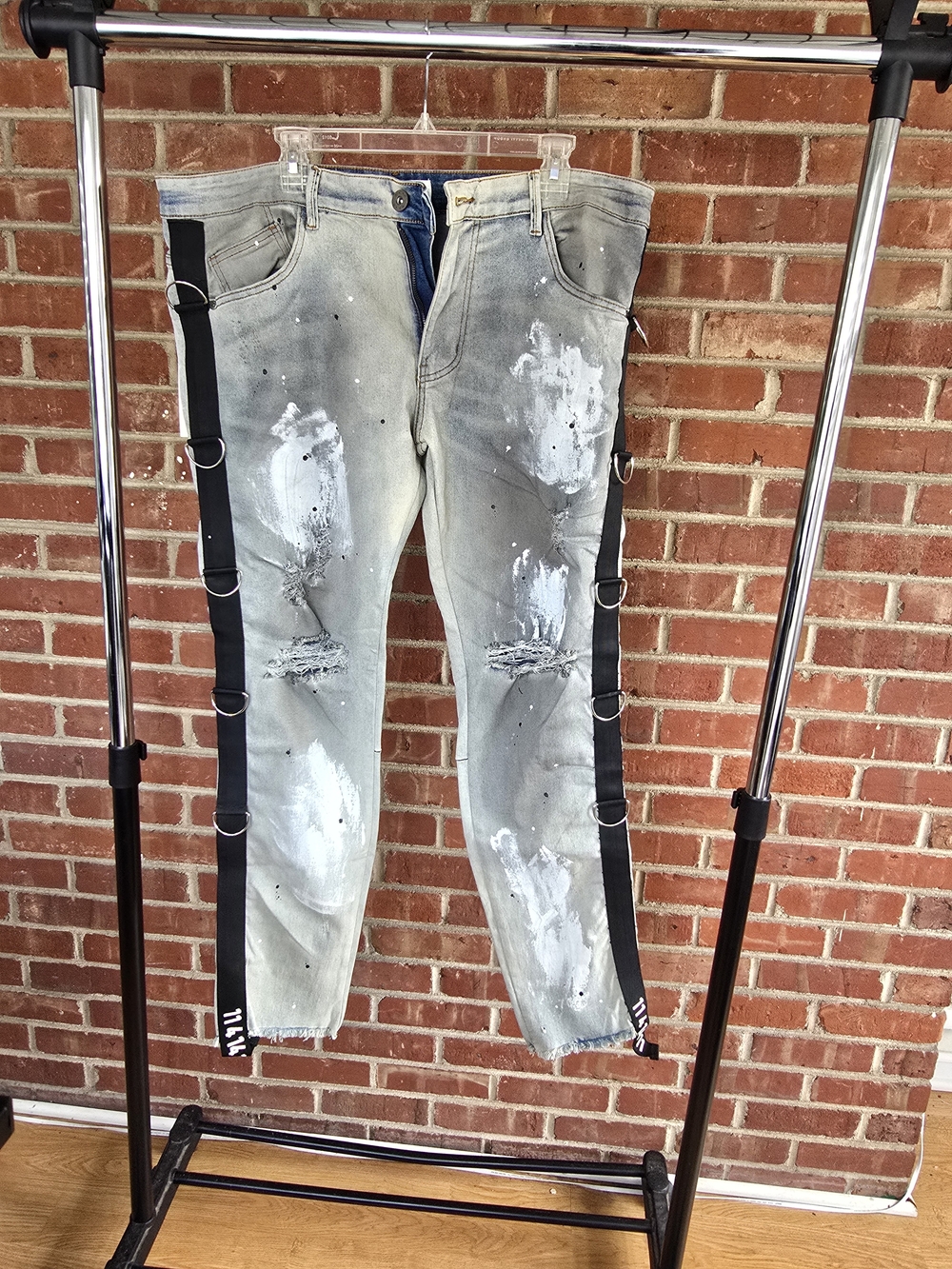 Skinny Fit Light Gray Paint-Splatter Jeans with Black Side Straps